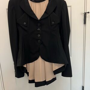 Chic Black Blazer with Beige Details